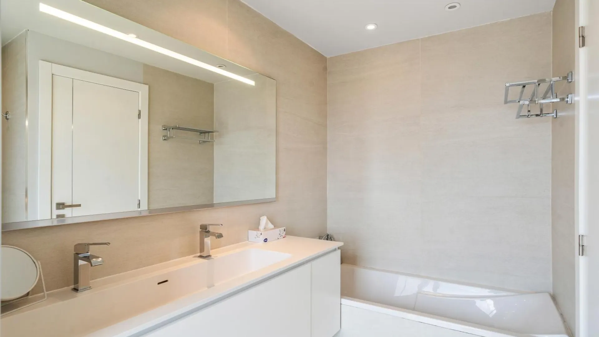 5 Bedroom Cannes Penthouse - Ocean View 0*,